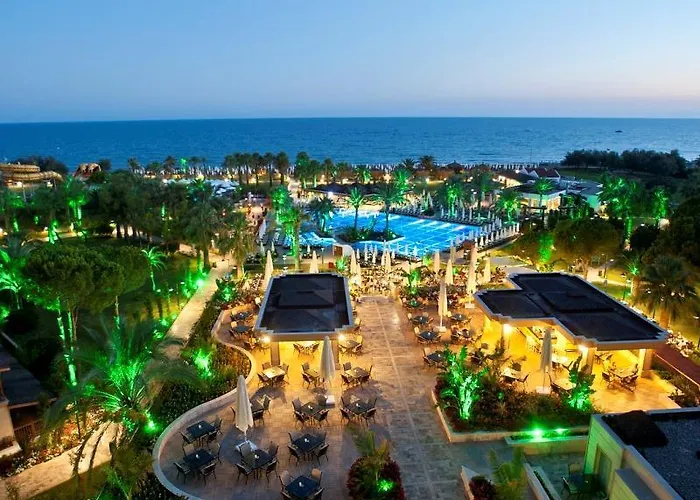 Crystal Tat Beach Golf Resort & Spa